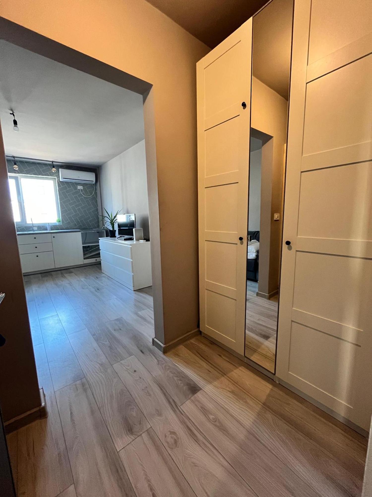 Neo - Trei - Cosy Studio Timisoara Bagian luar foto
