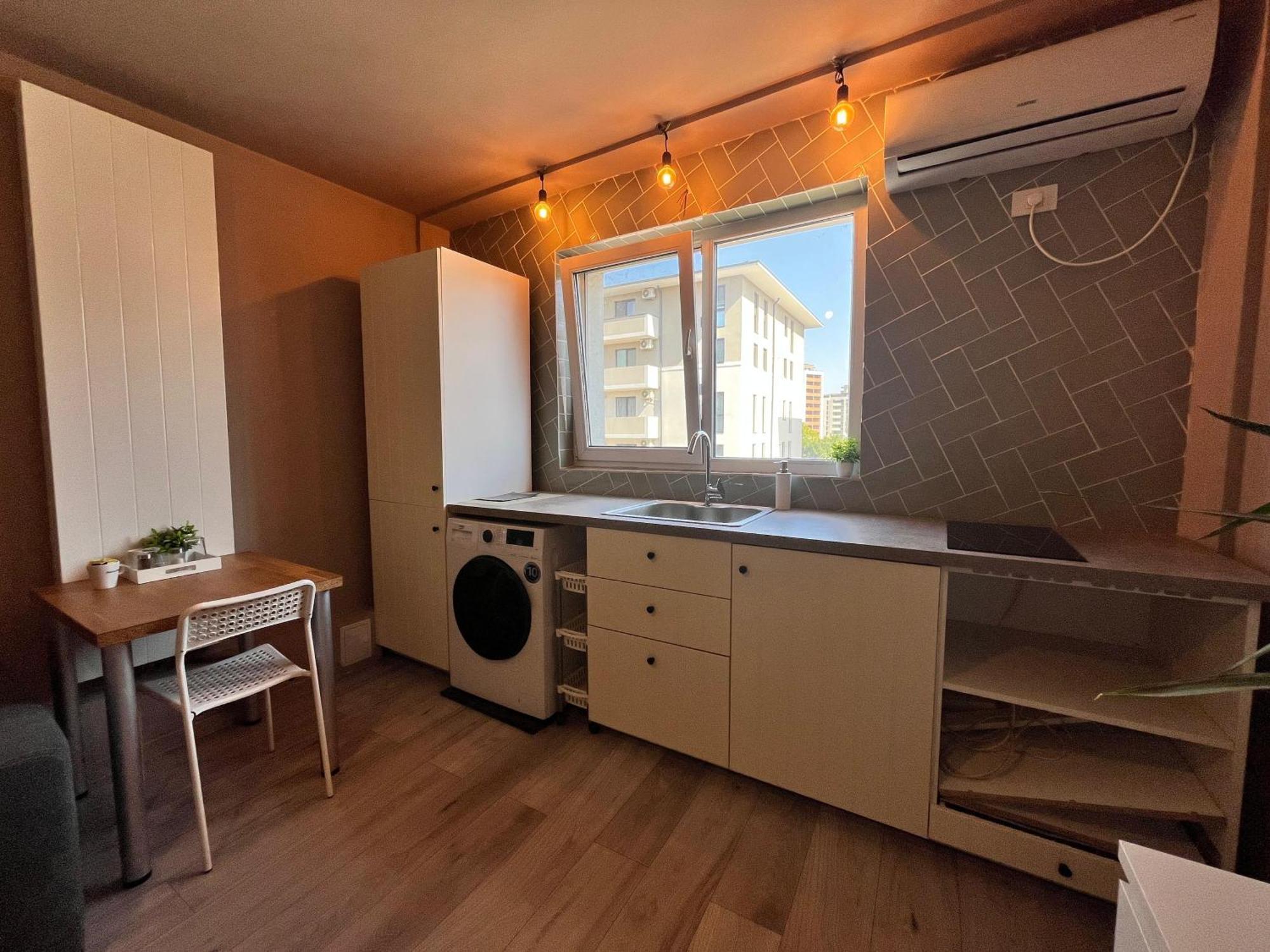 Neo - Trei - Cosy Studio Timisoara Bagian luar foto